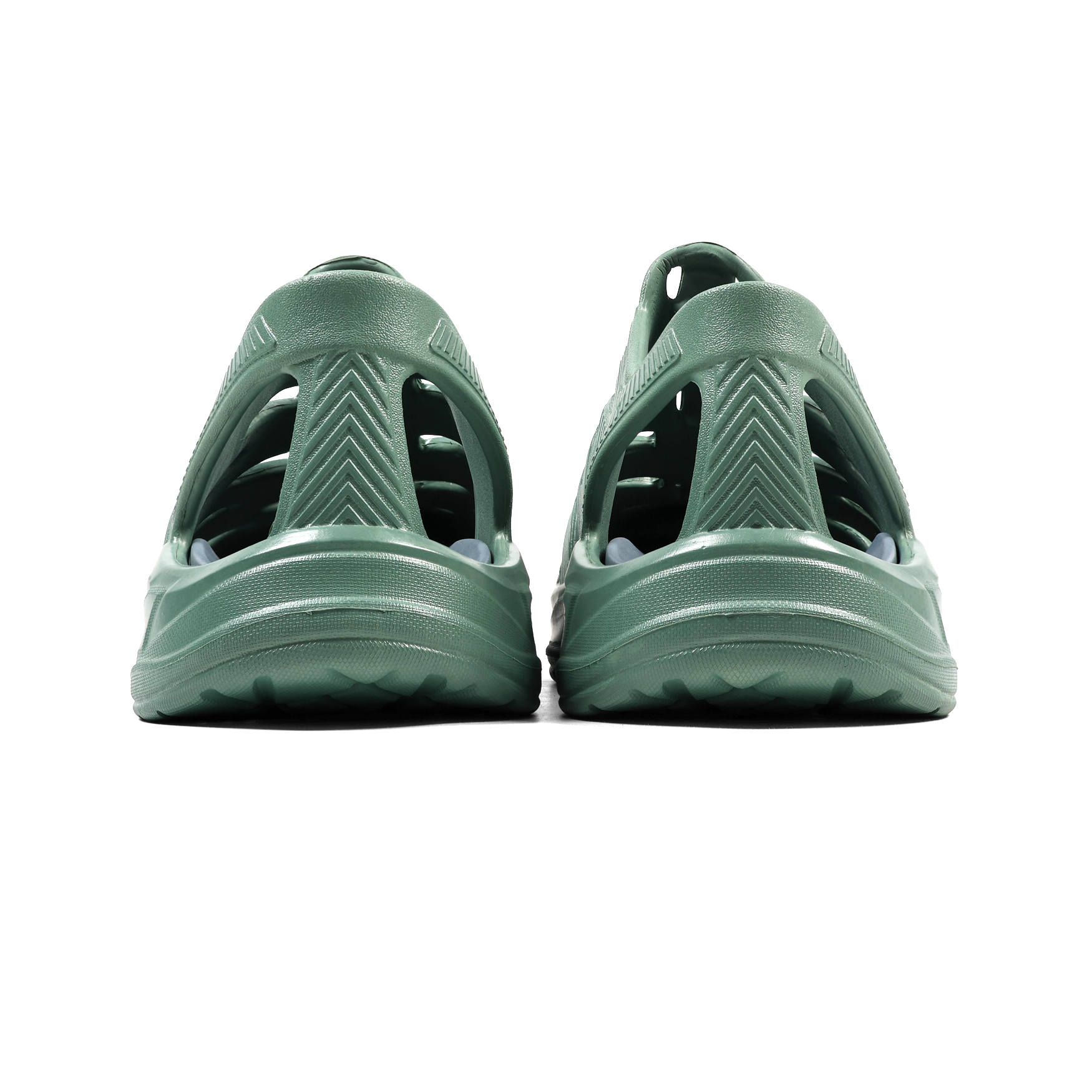 รองเท้ายางรัดส้น SGUB